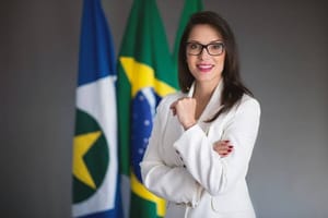 Janaina cita desafio para montar chapa de federal com saídas de 2 deputados do MDB