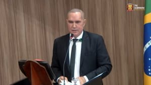 "Rompimento completo", diz Tião da Zaeli ao renunciar mandato na Câmara de VG