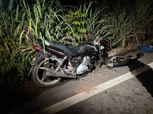 Homem morre atropelado após se envolver em acidente com moto na estrada da Ponte de Ferro