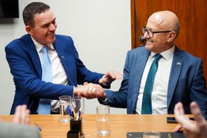 Juarez e Dr Eugênio se filiam no Republicanos para dar apoio a Pivetta