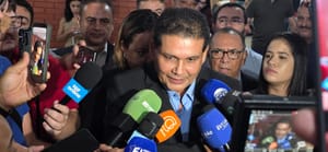 Wanderley diz que será reeleito com voto do líder de Moretti; VEJA VÍDEO