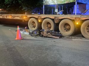 Homem bate em carro, cai e acaba sendo esmagado por carreta em avenida de VG