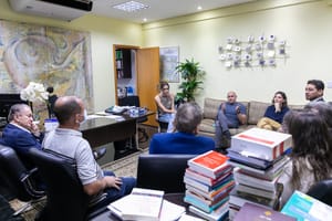 Prefeito e desembargador fortalecem parcerias no acolhimento social