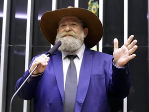 Mauro anuncia filiação de Nelson Barbudo ao União Brasil