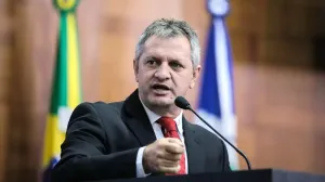 Pivetta faz convite e Dilmar segue como líder do Governo na Assembleia Legislativa
