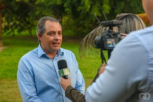 Aliado de senador, secretário deixa Governo do Estado