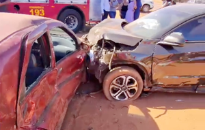 Batida entre Fiat Pálio e Honda HR-V deixa 3 feridos na BR-163 em Sinop