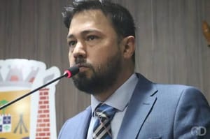 Líder de Flávia detona presidente da Câmara de VG; "relação péssima"