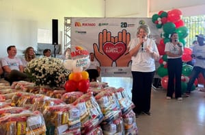 Projeto A Fome Não Espera entrega 250 cestas básicas para famílias atendidas pelos CRAS