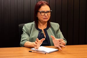 Rosa Neide diz que Wellington tem ligações com esquerda