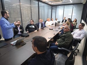CGE e UFMT firmam parceria para fortalecer avaliação de políticas públicas em Mato Grosso