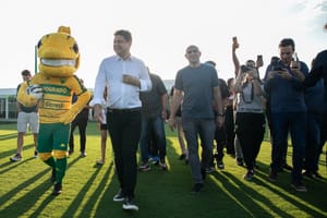 Prefeitura e Cuiabá Esporte Clube lançam projeto que atenderá 600 crianças e adolescentes