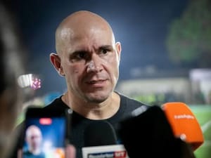 Abilio se posiciona contra reajuste de 11% na tarifa de água e busca barrar aumento