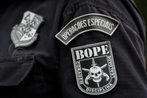 Extorsão de casal termina com suspeitos mortos em ação policial