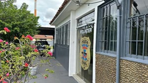 Investigador acusado de agredir idoso dentro de elevador é preso pela Polícia Civil