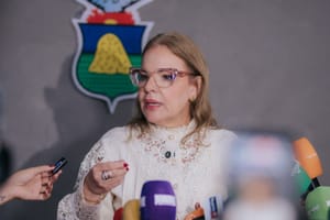 Paula Calil anuncia concurso público para a Câmara e inicia planejamento do certame