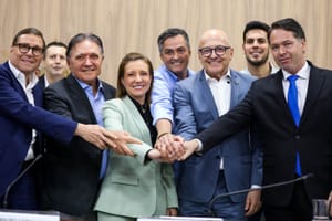 Governo, MP, TCE e Prefeitura firmam TAC para resolver problema da água em VG