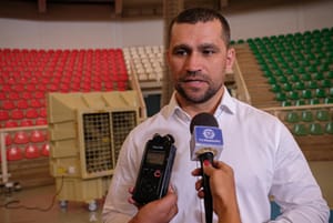 Jefferson Neves pede exoneração em carta para Abilio