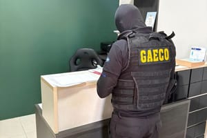 Justiça quebra sigilo telefônico e Gaeco mira advogada suspeita de dar apoio à facção em MT