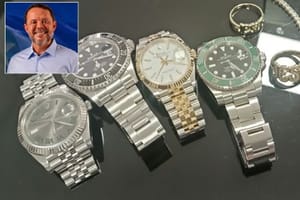 Polícia Civil apreende 4 Rolex e arma na casa de suplente de deputado estadual