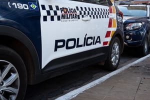 Homem é morto a tiros após criminosos invadirem sua residência em MT