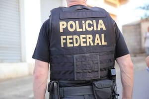 Polícia Federal faz operação contra o tráfico interestadual de drogas entre MT e PE