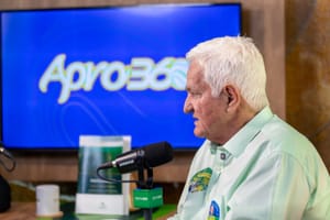 Galvan defende revisão de leis e remuneração de produtores
