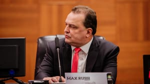 Max confirma intenção de disputar reeleição na presidência da Assembleia Legislativa